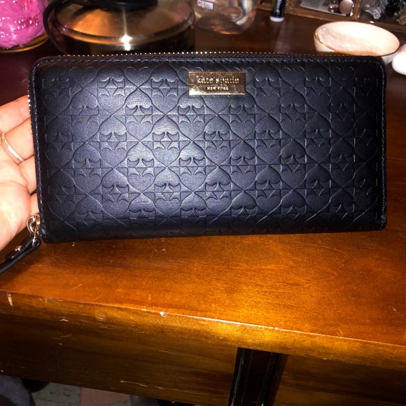 Kate Spade clutch/wallet - Picture 2 of 6